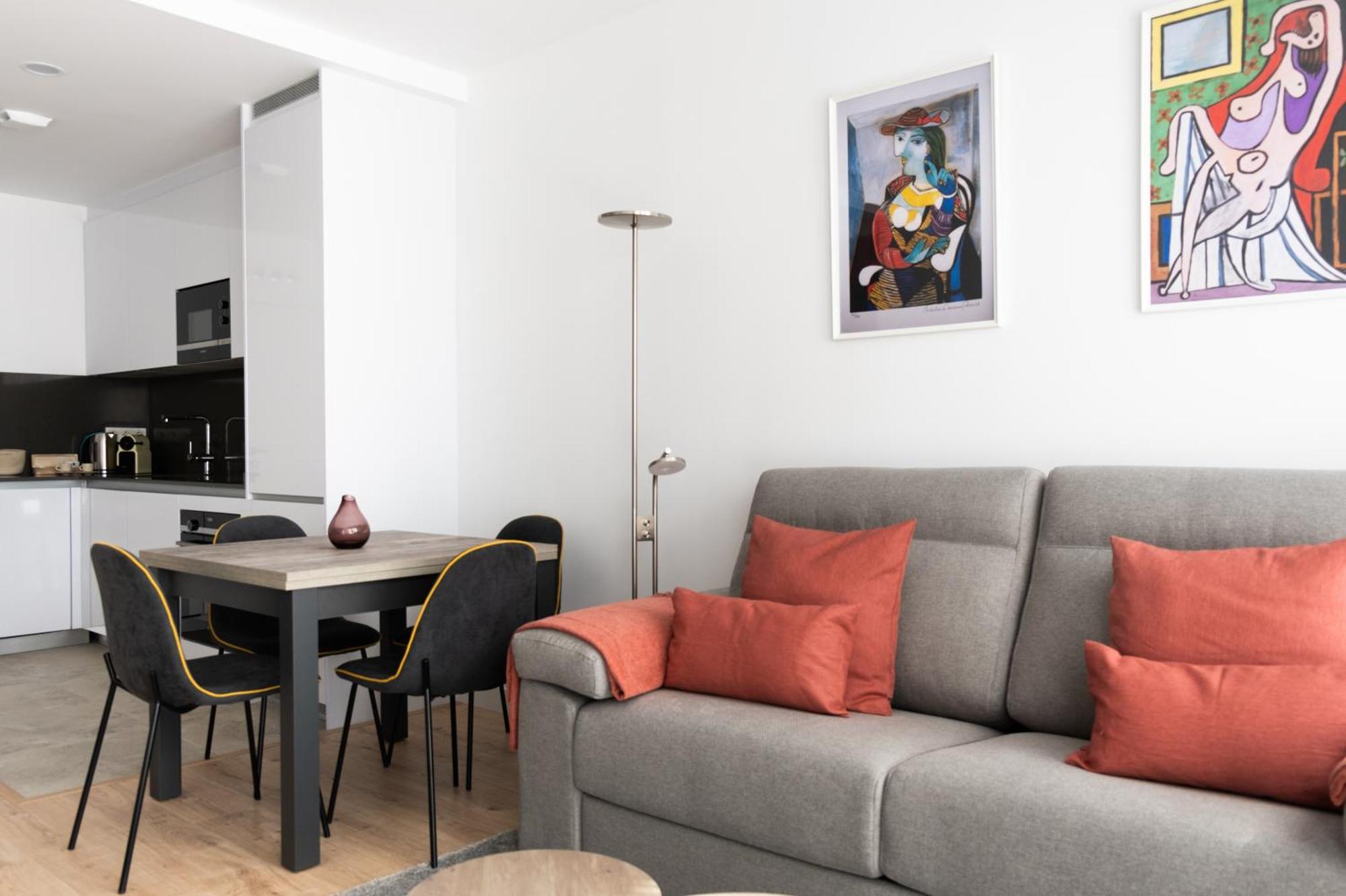 Urban Sky Apartment Malaga Exterior photo
