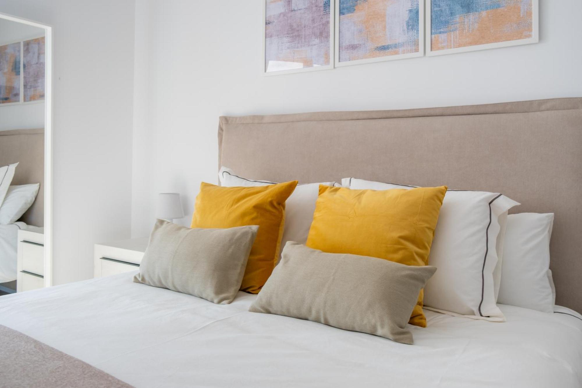 Urban Sky Apartment Malaga Exterior photo